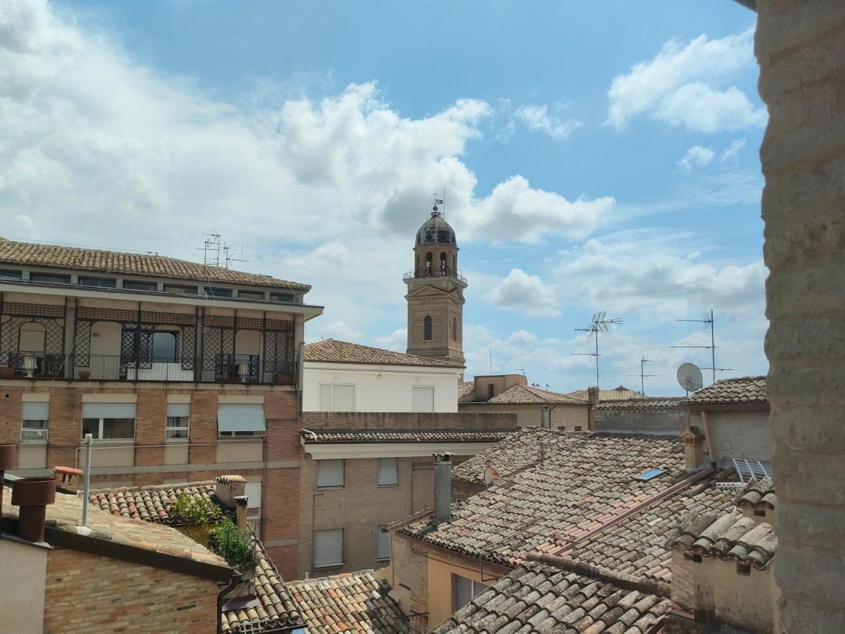 Palazzo Cortesi Macerata Exteriör bild