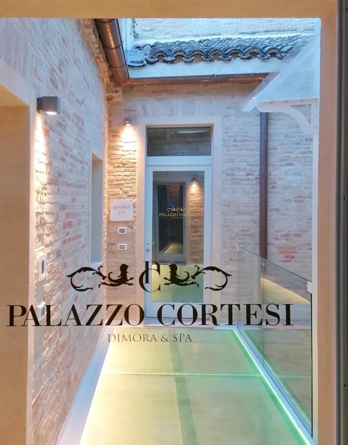 Palazzo Cortesi Macerata Exteriör bild